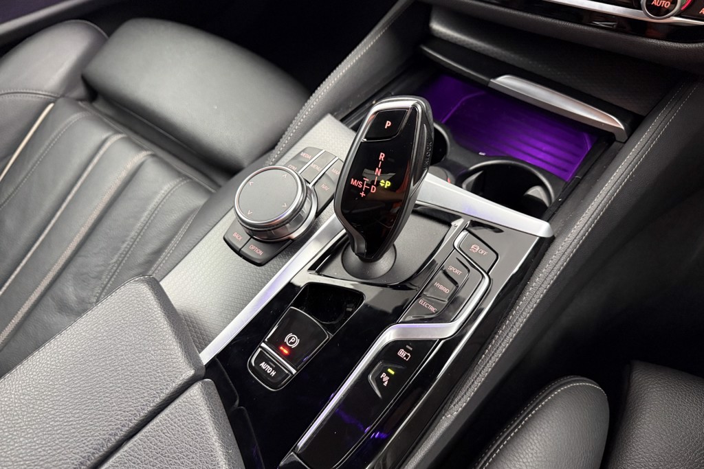 BMW 5 Series M Sport Automatic Petrol Plug-In Hybrid Saloon - Stock Number (1543717) - 16th supplementary image