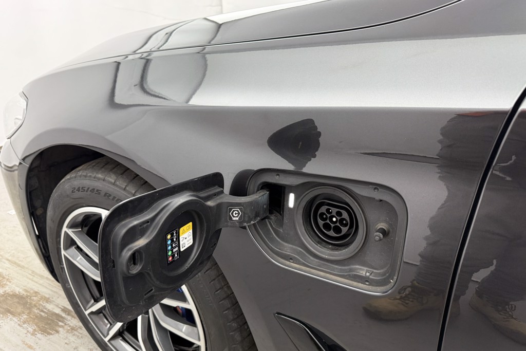 BMW 5 Series M Sport Automatic Petrol Plug-In Hybrid Saloon - Stock Number (1543717) - 35th supplementary image