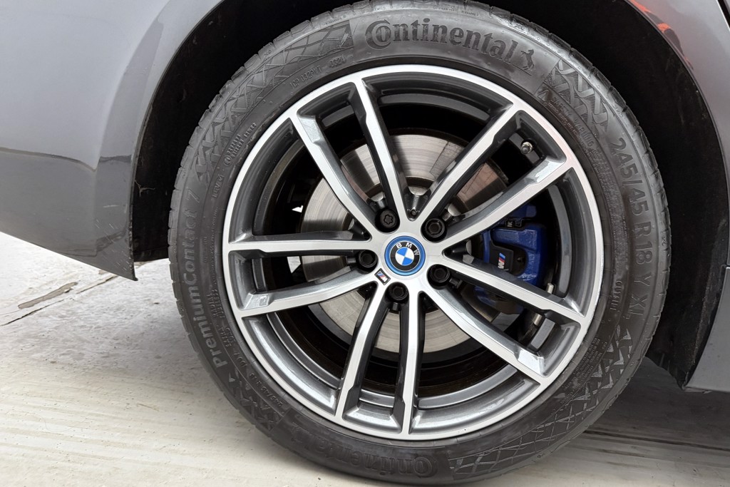 BMW 5 Series M Sport Automatic Petrol Plug-In Hybrid Saloon - Stock Number (1543717) - 39th supplementary image