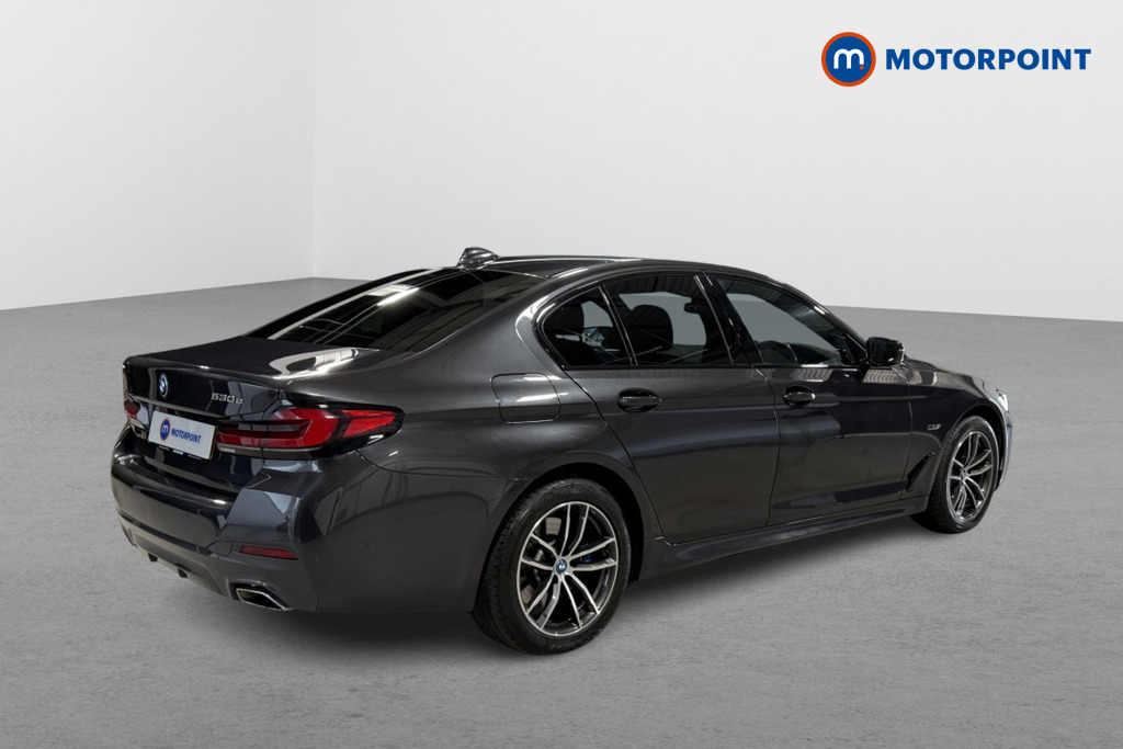 BMW 5 Series M Sport Automatic Petrol Plug-In Hybrid Saloon - Stock Number (1543717) - Drivers side rear corner