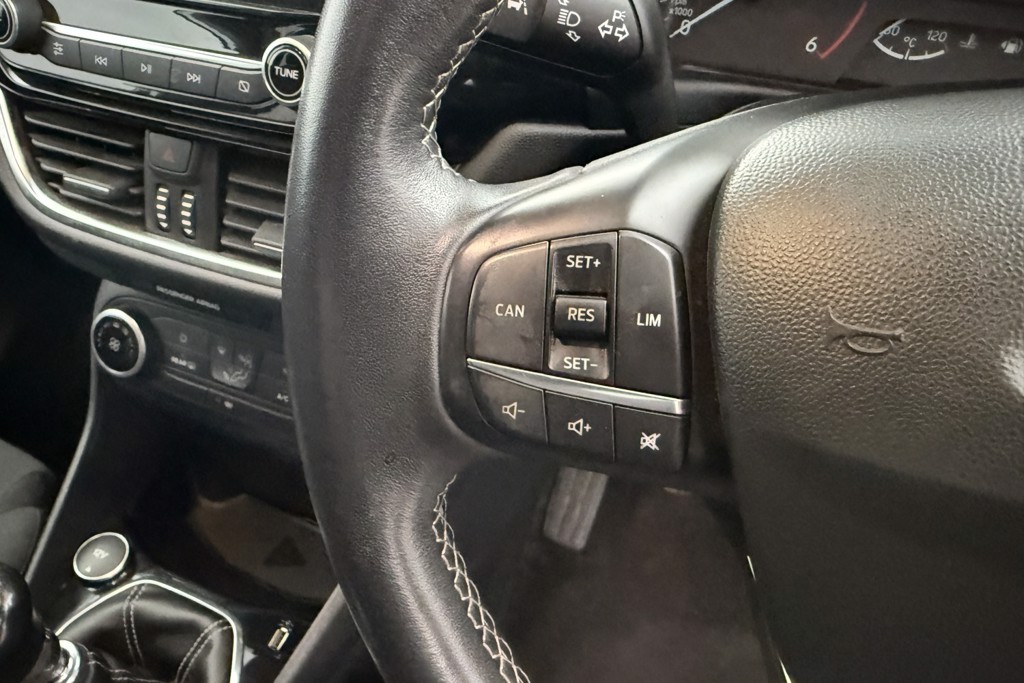 Ford Fiesta Active 1 Manual Diesel Hatchback - Stock Number (1543732) - 3rd supplementary image