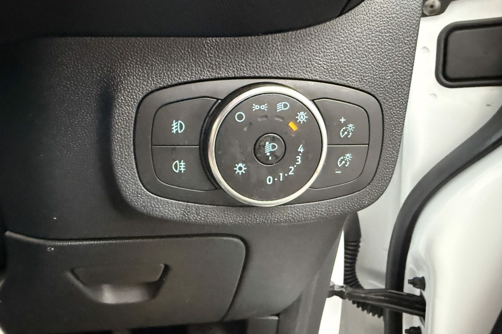 Ford Fiesta Active 1 Manual Diesel Hatchback - Stock Number (1543732) - 14th supplementary image