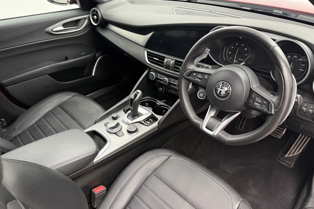 Alfa Romeo Giulia Sprint Automatic Petrol Saloon - Stock Number (1543856) - 2nd supplementary image