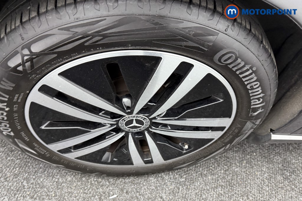 Mercedes-Benz A Class Sport Manual Diesel Saloon - Stock Number (1543922) - 29th supplementary image