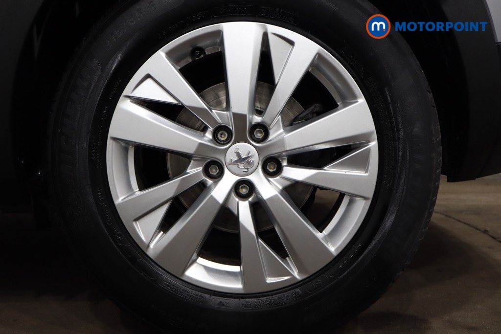 Peugeot 3008 Active Premium Manual Diesel SUV - Stock Number (1544050) - 9th supplementary image