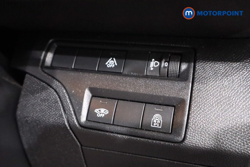 Peugeot 3008 Active Premium Manual Diesel SUV - Stock Number (1544050) - 18th supplementary image