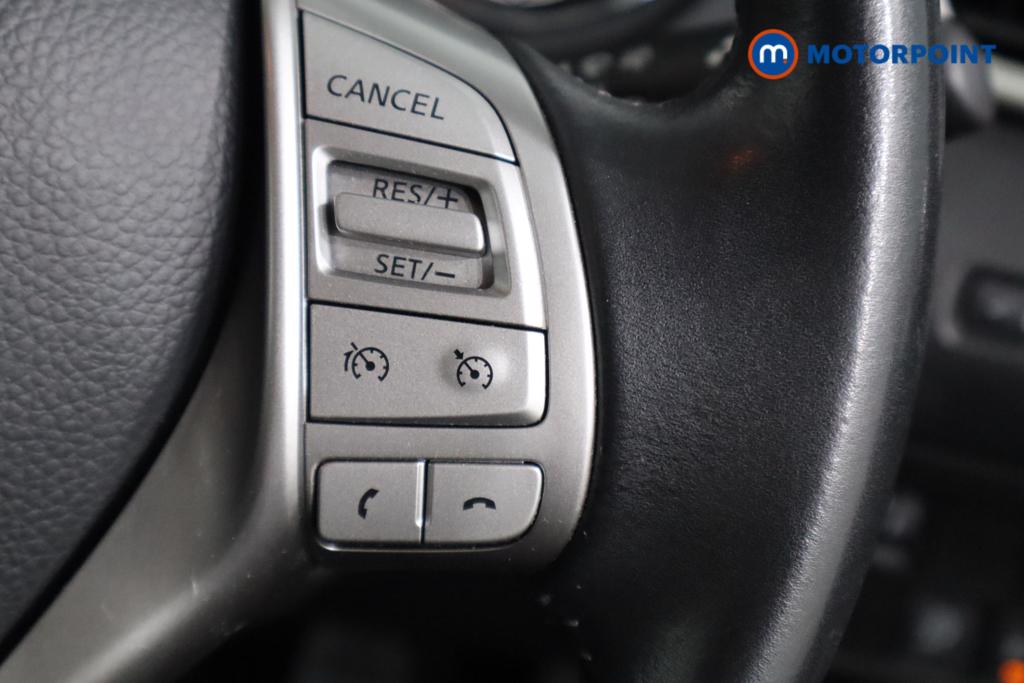 Nissan Qashqai N-Connecta Manual Petrol SUV - Stock Number (1544735) - 8th supplementary image