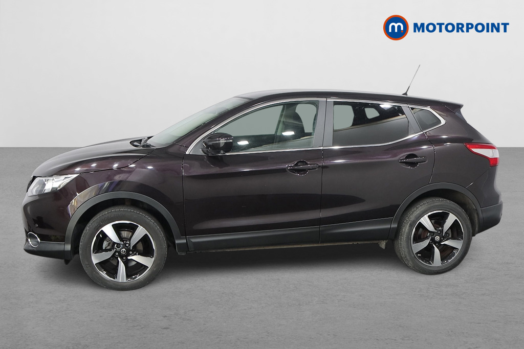 Nissan Qashqai N-Connecta Manual Petrol SUV - Stock Number (1544735) - Passenger side