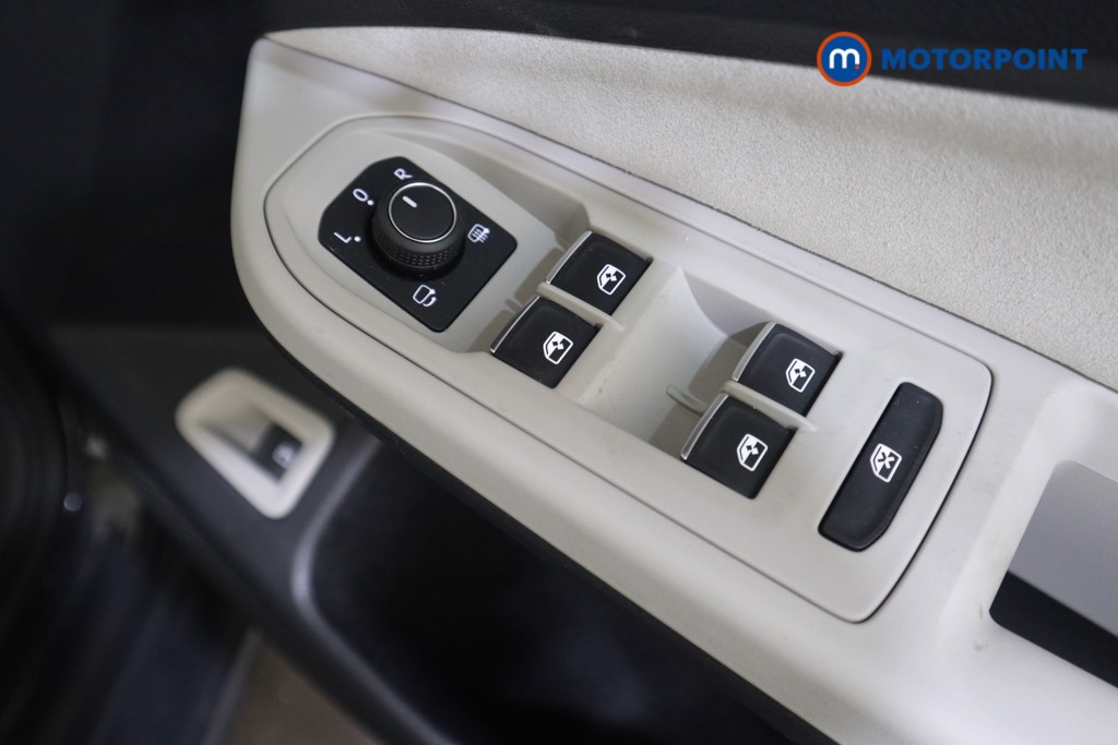 Volkswagen Golf Style Automatic Petrol Plug-In Hybrid Hatchback - Stock Number (1545791) - 11th supplementary image