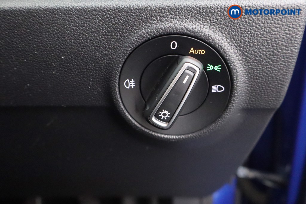 Volkswagen T-Roc SE Manual Petrol SUV - Stock Number (1546645) - 12th supplementary image