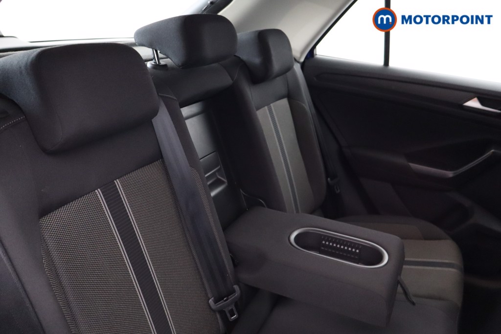 Volkswagen T-Roc SE Manual Petrol SUV - Stock Number (1546645) - 18th supplementary image