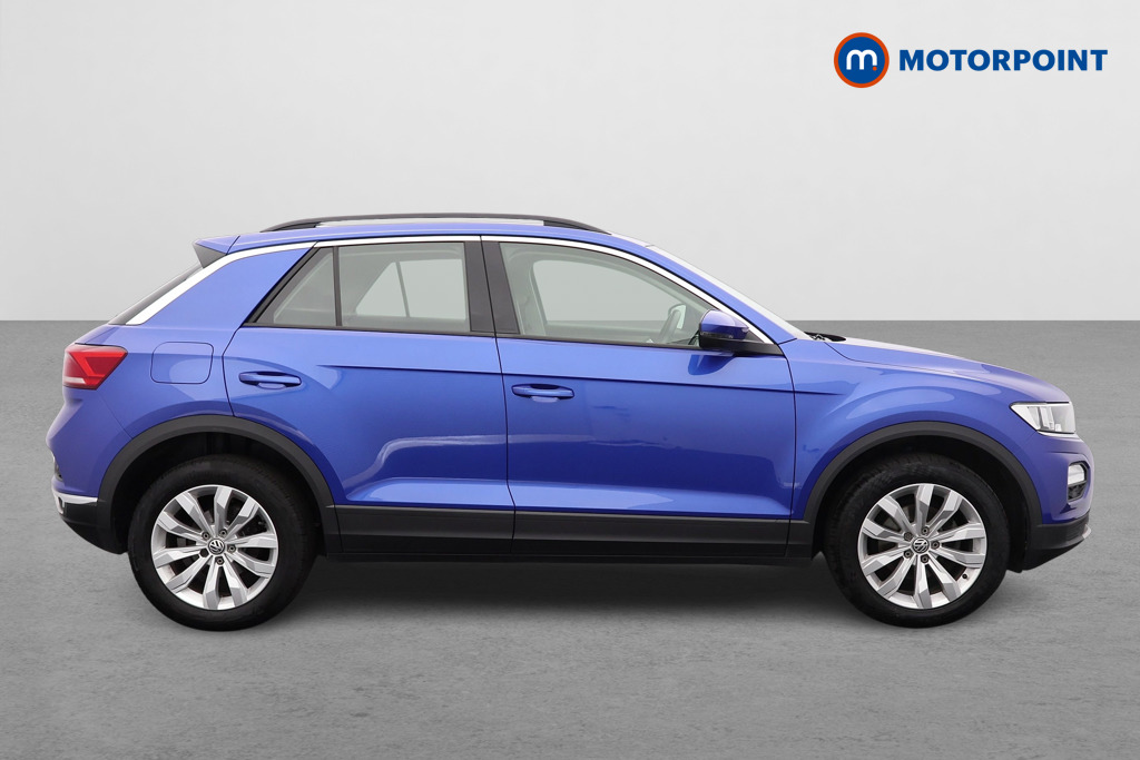 Volkswagen T-Roc SE Manual Petrol SUV - Stock Number (1546645) - Drivers side