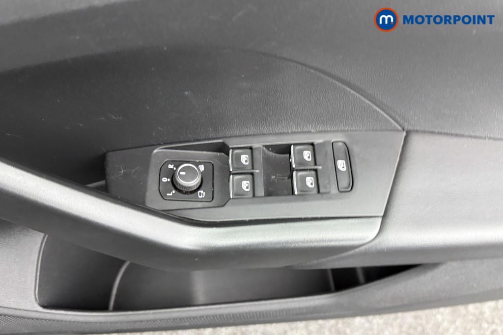 Volkswagen T-Cross Move Automatic Petrol SUV - Stock Number (1546849) - 17th supplementary image