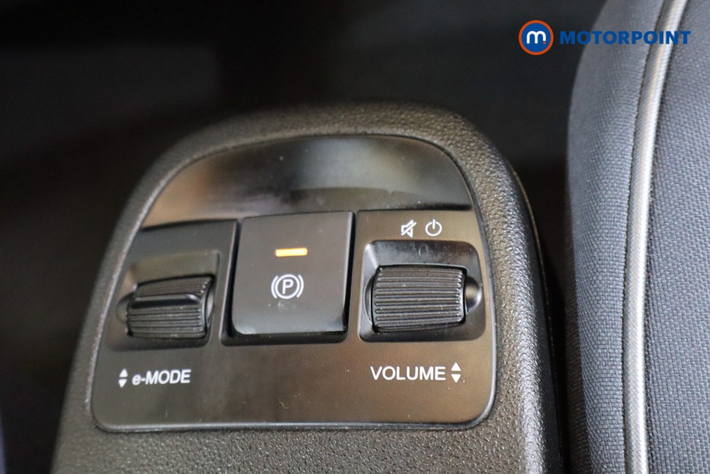 Fiat 500 Icon Automatic Electric Convertible - Stock Number (1547581) - 5th supplementary image