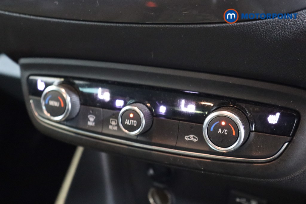 Vauxhall Crossland Ultimate Nav Manual Diesel SUV - Stock Number (1548407) - 4th supplementary image