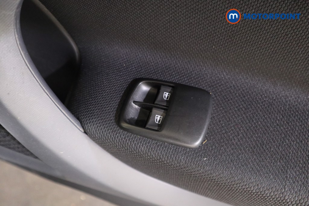 Smart Fortwo Coupe Pulse Premium Automatic Electric Hatchback - Stock Number (1548879) - 11th supplementary image