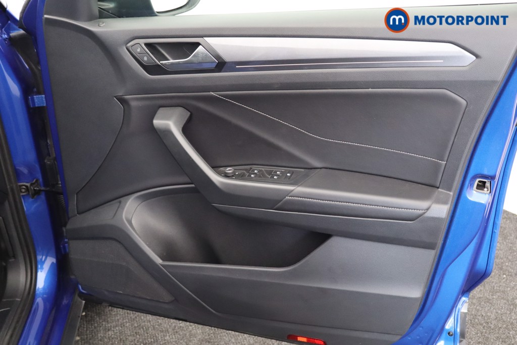 Volkswagen T-Roc Style Automatic Petrol SUV - Stock Number (1548975) - 16th supplementary image