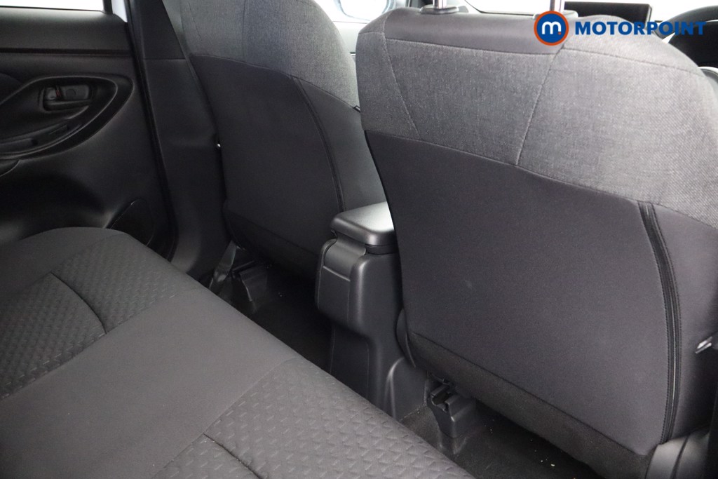Toyota Yaris Cross Design Automatic Petrol-Electric Hybrid Estate - Stock Number (1548988) - 16th supplementary image