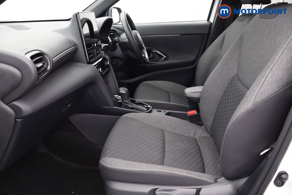 Toyota Yaris Cross Design Automatic Petrol-Electric Hybrid Estate - Stock Number (1548988) - 18th supplementary image