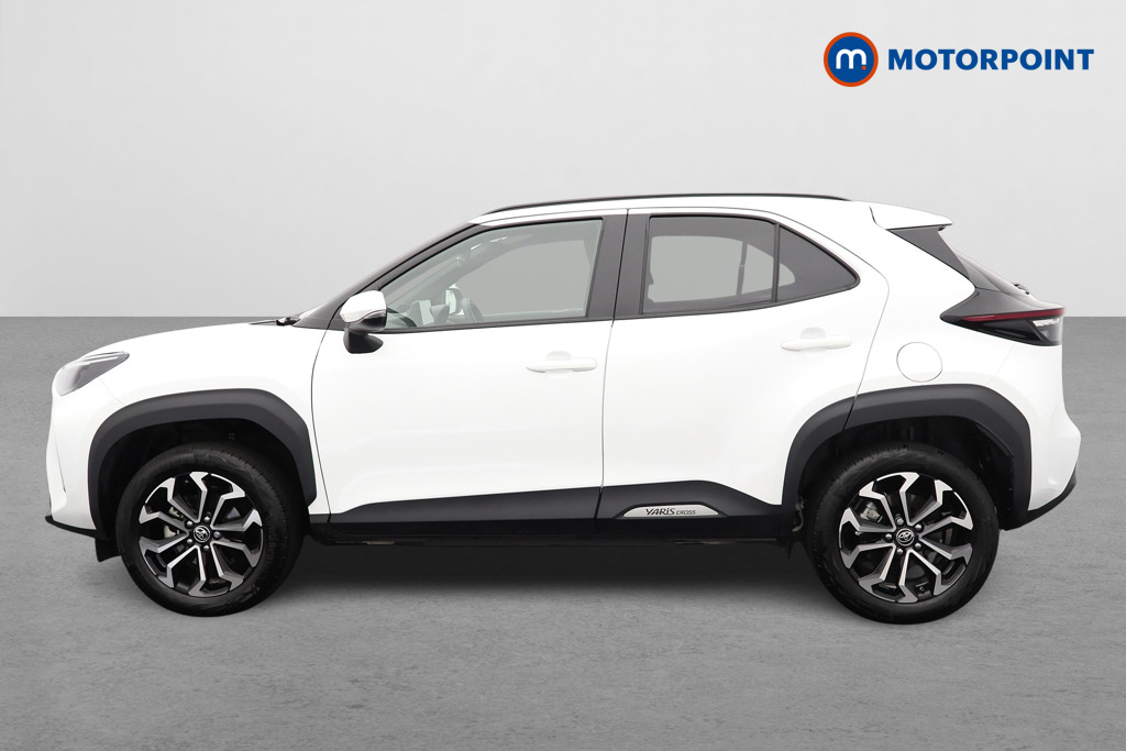 Toyota Yaris Cross Design Automatic Petrol-Electric Hybrid Estate - Stock Number (1548988) - Passenger side