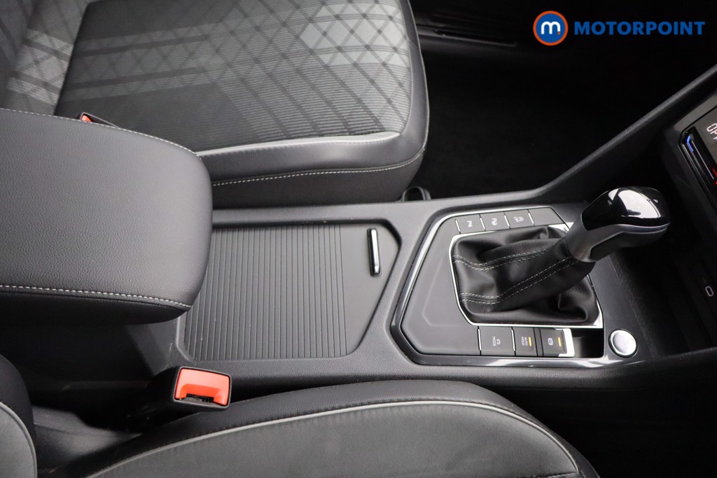 Volkswagen Tiguan Allspace R-Line Automatic Petrol SUV - Stock Number (1549101) - 7th supplementary image