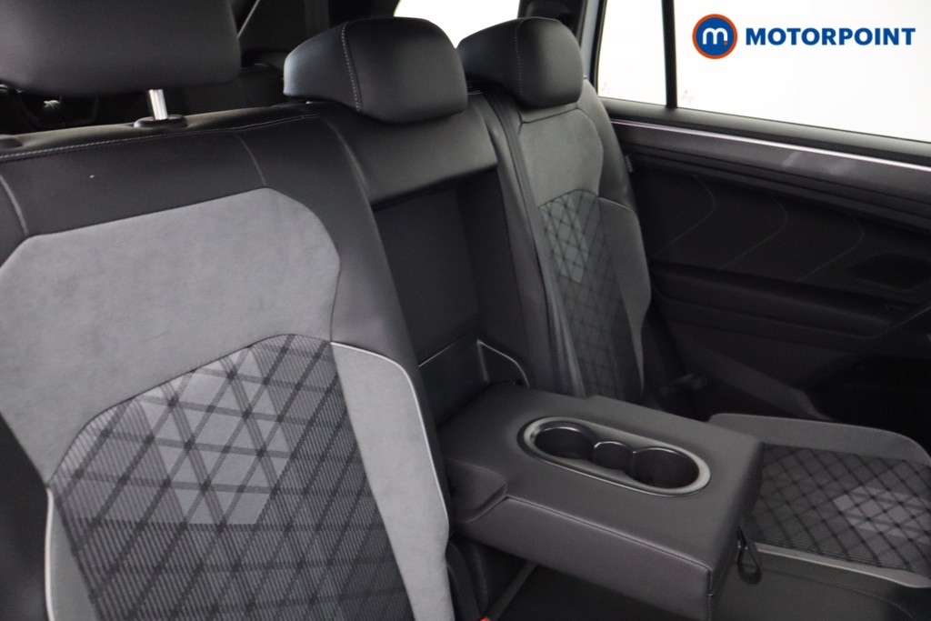 Volkswagen Tiguan Allspace R-Line Automatic Petrol SUV - Stock Number (1549101) - 22nd supplementary image