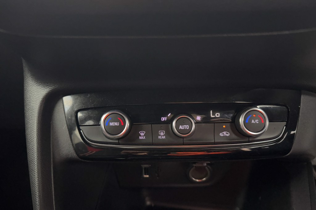 Vauxhall Corsa GS Manual Petrol Hatchback - Stock Number (1549170) - 13th supplementary image