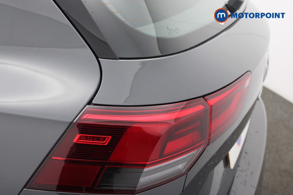 Volkswagen Golf Life Manual Petrol Estate - Stock Number (1549532) - 25th supplementary image