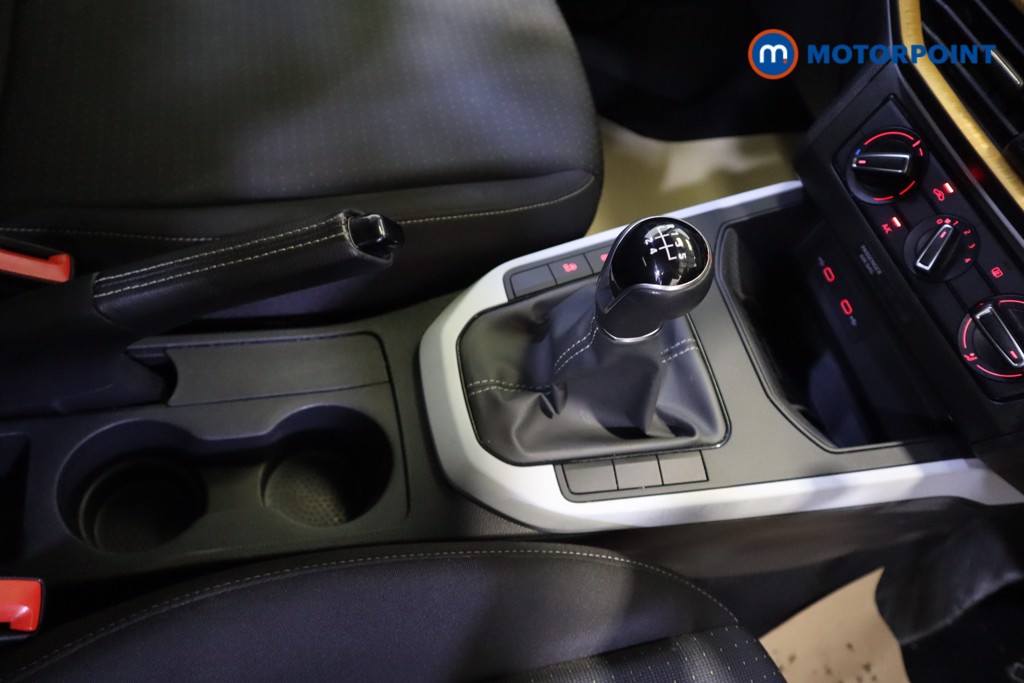 Seat Arona Se Technology Manual Petrol SUV - Stock Number (1549557) - 5th supplementary image