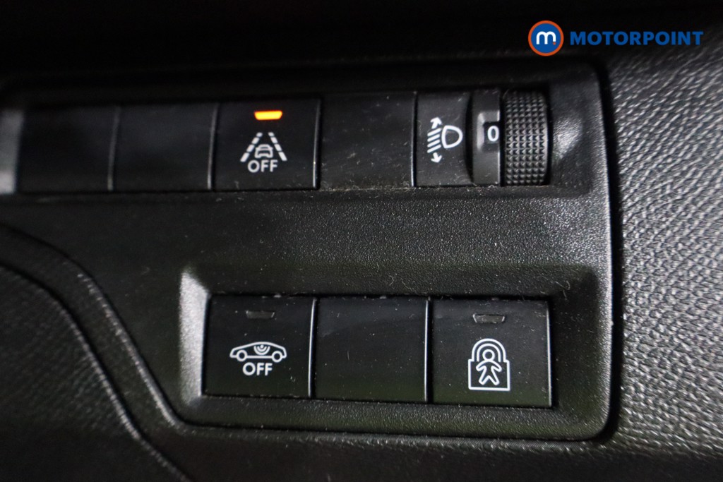 Peugeot 3008 Allure Automatic Diesel SUV - Stock Number (1549564) - 12th supplementary image