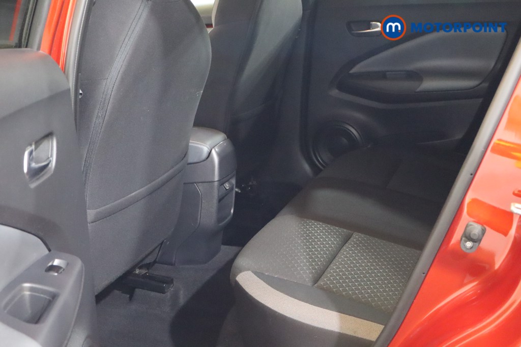 Nissan Juke N-Connecta Manual Petrol SUV - Stock Number (1549609) - 11th supplementary image