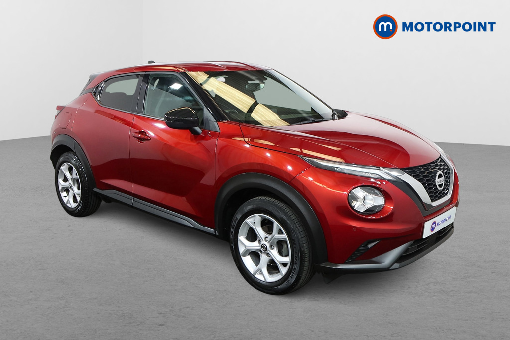 Nissan Juke N-Connecta Manual Petrol SUV - Stock Number (1549609) - Drivers side front corner