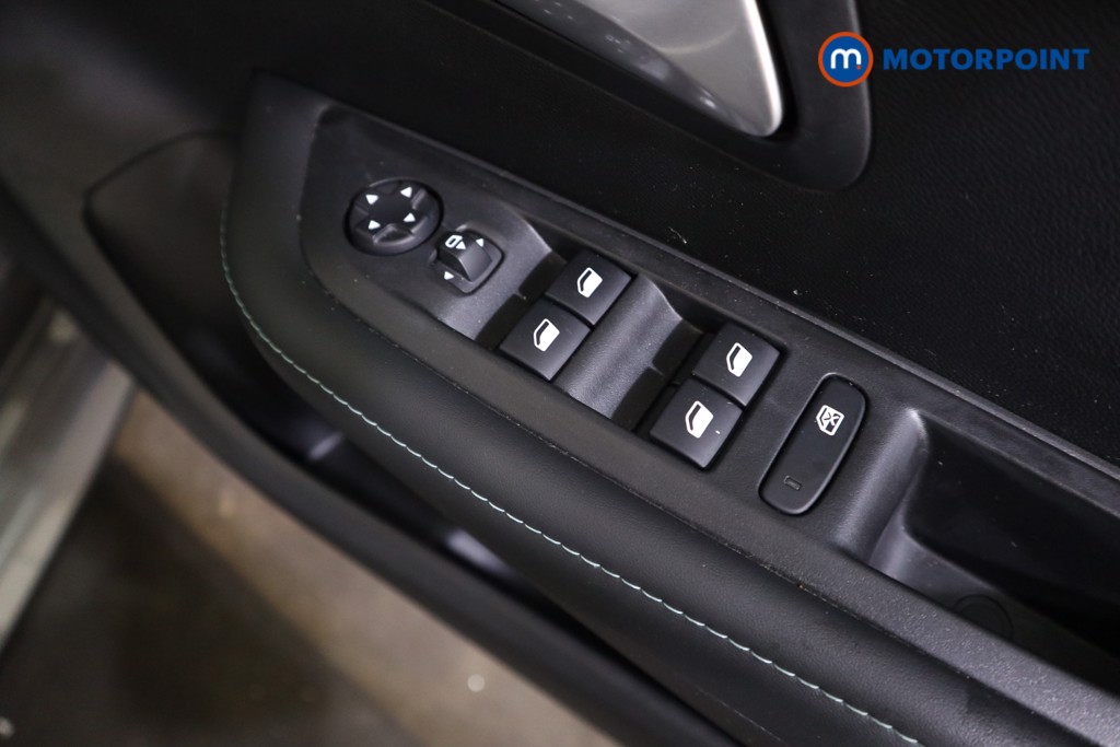 Peugeot 208 Allure Premium Manual Petrol Hatchback - Stock Number (1549634) - 9th supplementary image