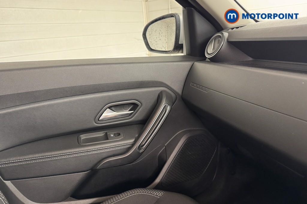 Dacia Duster Prestige Manual Petrol SUV - Stock Number (1549836) - 12th supplementary image