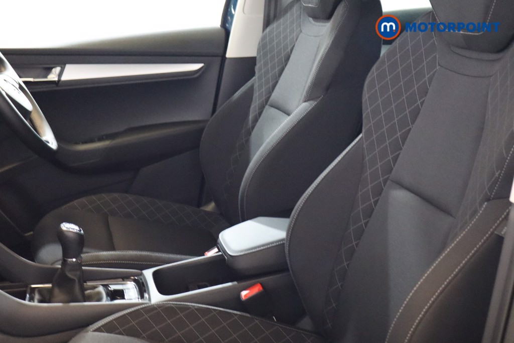 Skoda Karoq SE Manual Petrol SUV - Stock Number (1549910) - 11th supplementary image