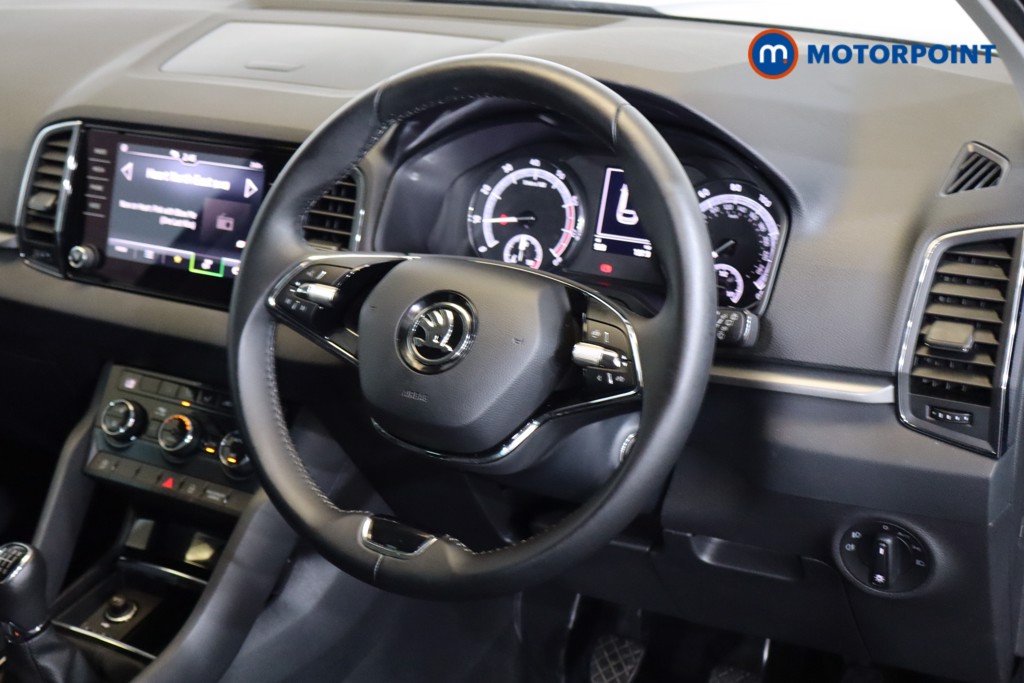 Skoda Karoq SE Manual Petrol SUV - Stock Number (1549910) - 1st supplementary image