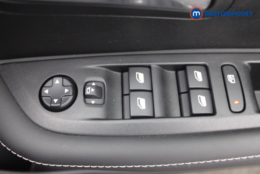Peugeot 208 Allure Manual Petrol Hatchback - Stock Number (1549946) - 16th supplementary image
