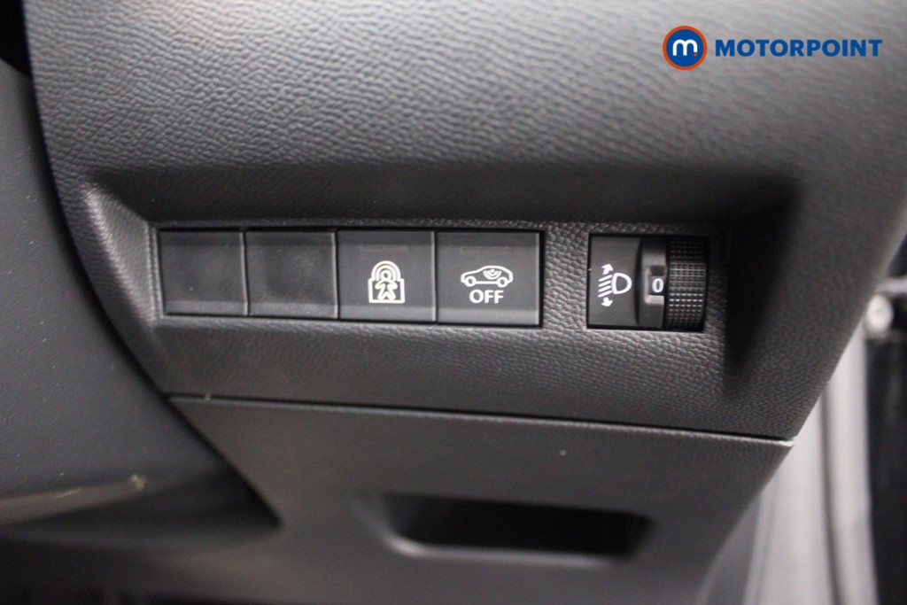 Peugeot 208 Allure Manual Petrol Hatchback - Stock Number (1549948) - 13th supplementary image