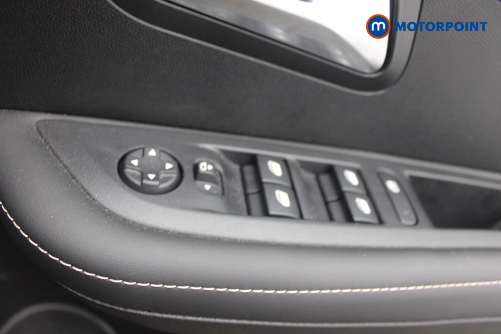 Peugeot 208 Allure Manual Petrol Hatchback - Stock Number (1549948) - 15th supplementary image