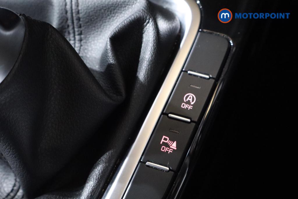 KIA Ceed Blue Edition Manual Petrol Hatchback - Stock Number (1549949) - 7th supplementary image