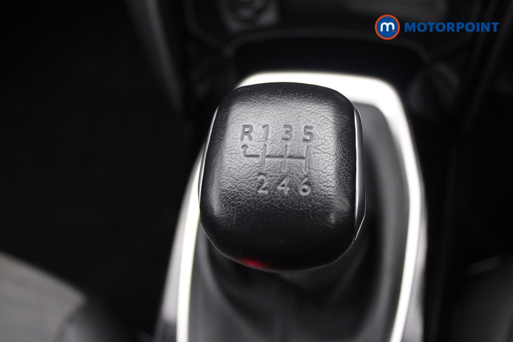 Peugeot 208 Allure Premium -Plus Manual Petrol Hatchback - Stock Number (1549952) - 10th supplementary image