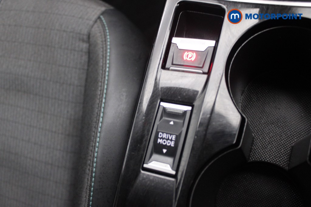 Peugeot 208 Allure Premium -Plus Manual Petrol Hatchback - Stock Number (1549952) - 11th supplementary image