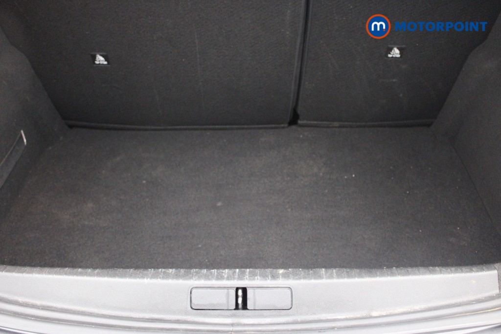 Peugeot 208 Allure Premium -Plus Manual Petrol Hatchback - Stock Number (1549952) - 25th supplementary image