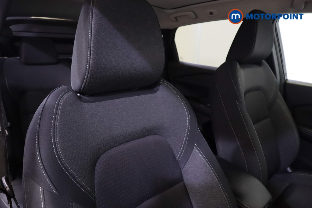Nissan Qashqai N-Connecta Manual Petrol SUV - Stock Number (1550149) - 13th supplementary image