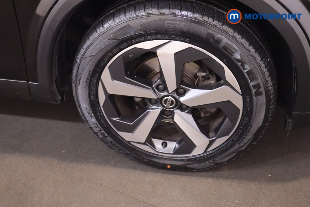 Nissan Qashqai N-Connecta Manual Petrol SUV - Stock Number (1550149) - 19th supplementary image