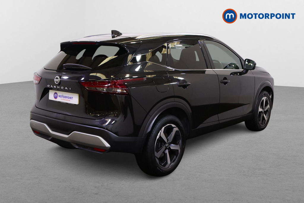 Nissan Qashqai N-Connecta Manual Petrol SUV - Stock Number (1550149) - Drivers side rear corner