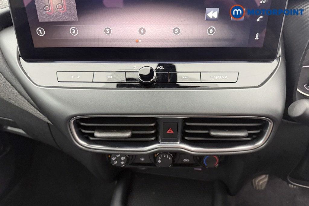 Nissan Juke Acenta Premium Manual Petrol SUV - Stock Number (1550489) - 6th supplementary image