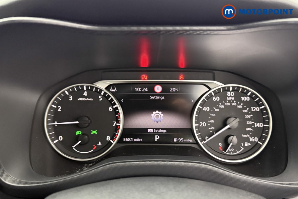 Nissan Juke Acenta Premium Automatic Petrol SUV - Stock Number (1550490) - 4th supplementary image