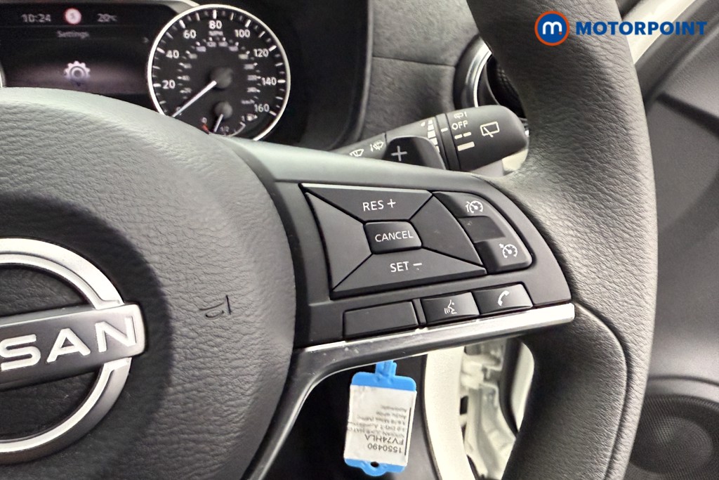 Nissan Juke Acenta Premium Automatic Petrol SUV - Stock Number (1550490) - 11th supplementary image