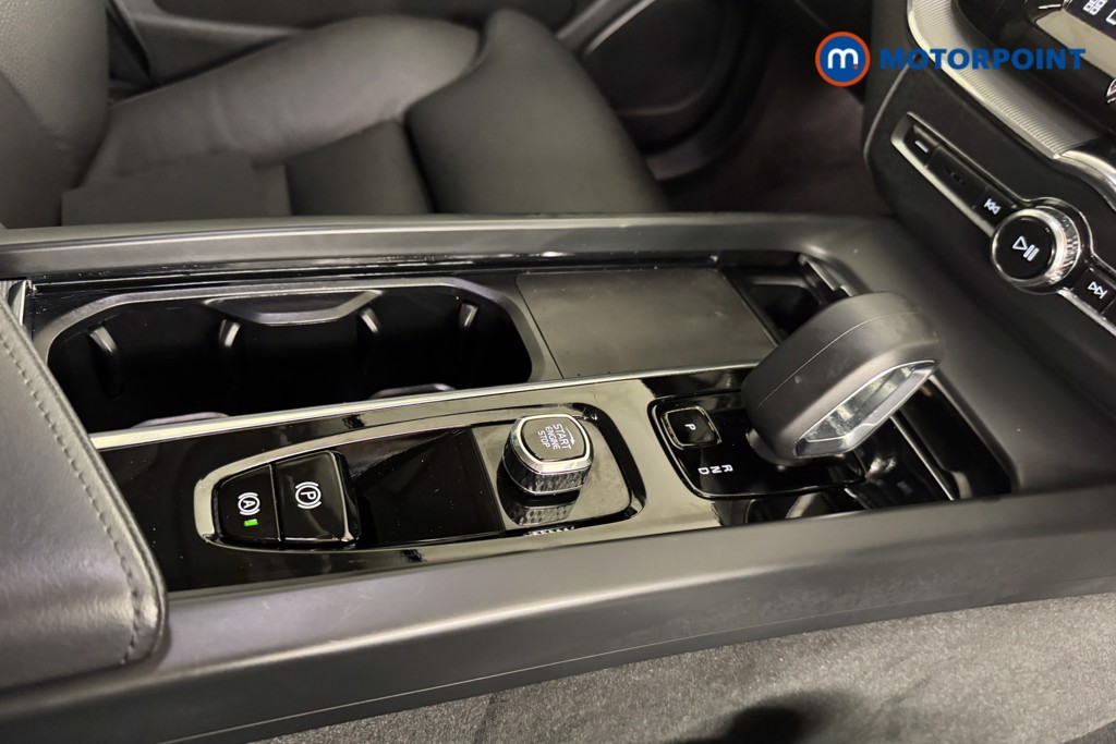 Volvo Xc60 Plus Automatic Diesel SUV - Stock Number (1550494) - 10th supplementary image